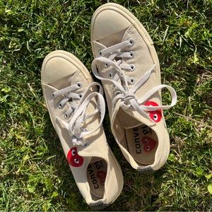 🚨SOLD🚨Comme des Garçons CDG PLAY Converse beige off white low top sneakers